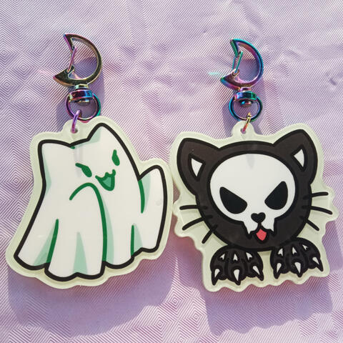 6cm glow in the dark acrylic charms